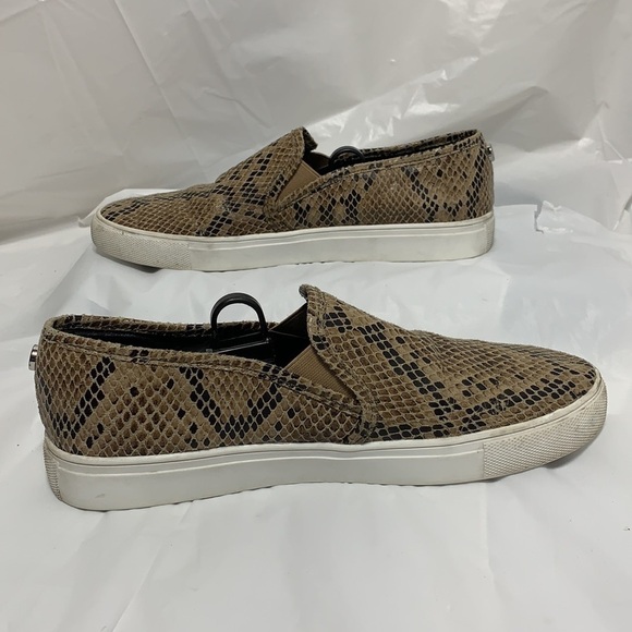 WOMEN’S Steve Madden Symba Tan Dark Brown Snake Skin Slip on shoe size 10M - Picture 8 of 11